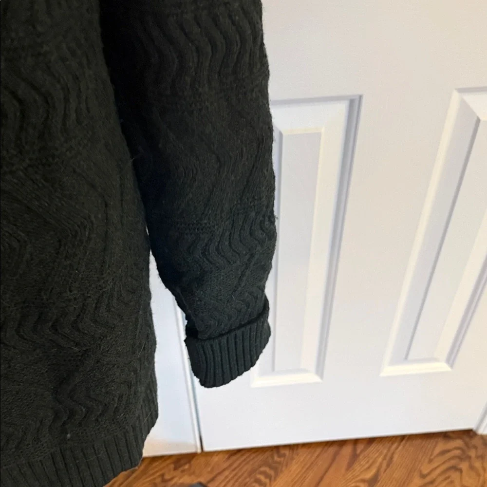 Banana Republic Men's Dark Green shawl collar Sweater